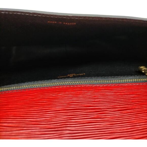 Louis Vuitton LV Shoulder Bag M52217 Saint Cloud Red Epi 451424 - Picture 8 of 9